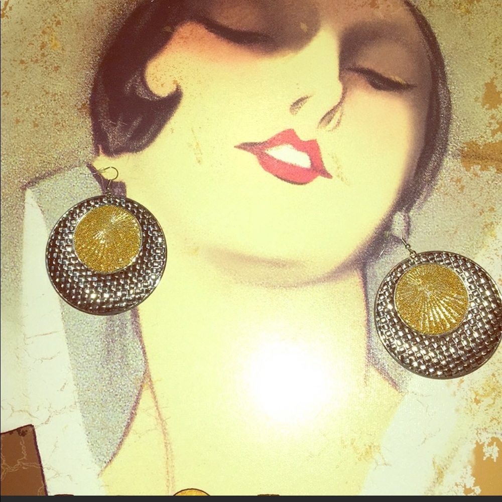 Silvertone Gold Beaded Pierced Retro Hoops
